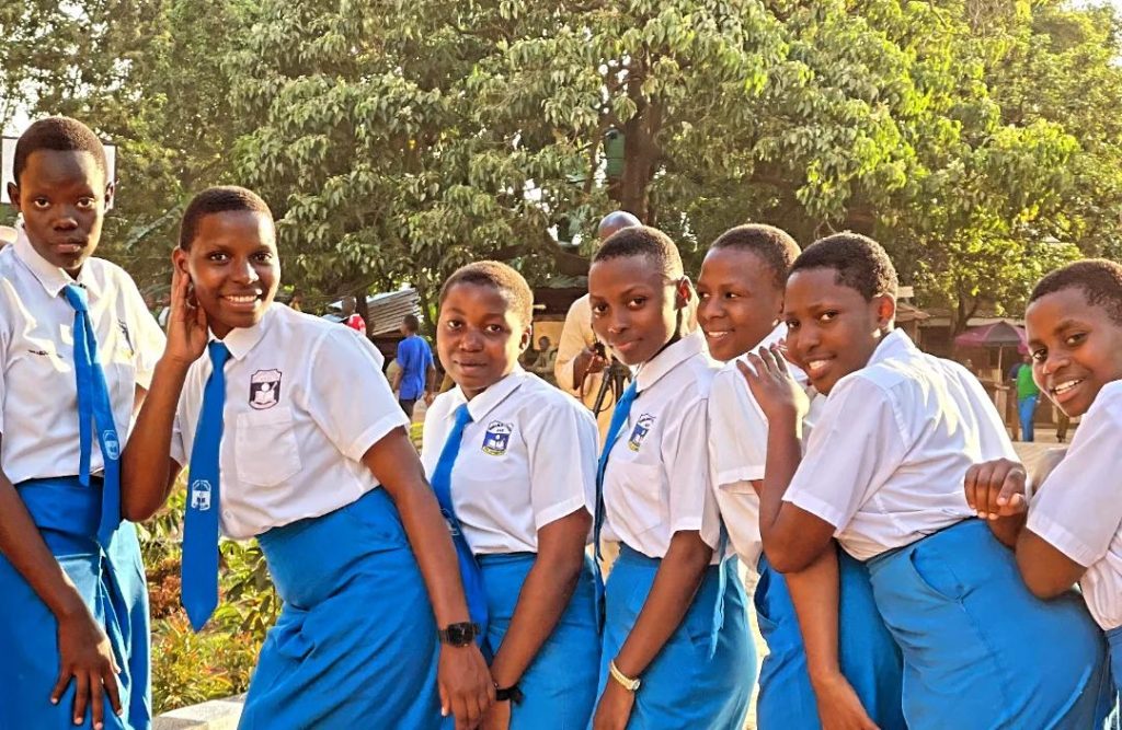 Emmanuel College- Kazo